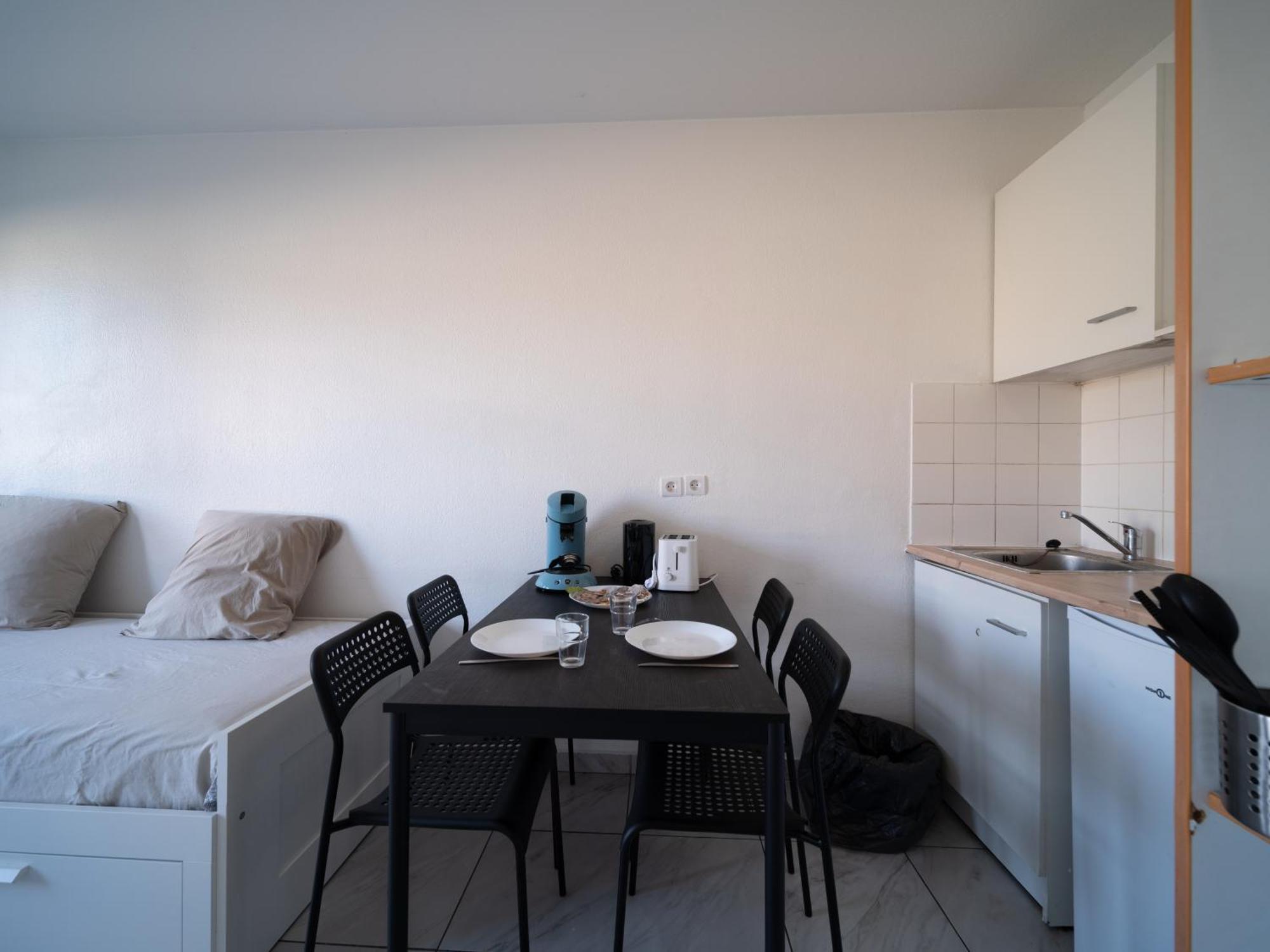 Appartement Tout Equipe A 6 Minutes De La Gare St Charles Marsella Exterior foto